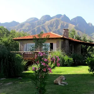 cabanas-terrazas-de-cacheuta.hotelsmendoza.com/